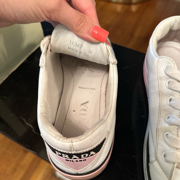 Prada shoes - Picture 5 of 6